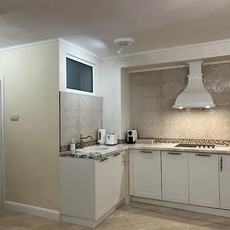 Apartment Ellie Soe Free Parking 5 Min To Metro *