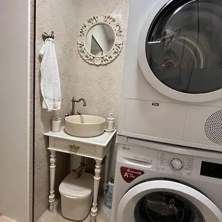 Apartment Ellie Soe Free Parking 5 Min To Metro Sofia