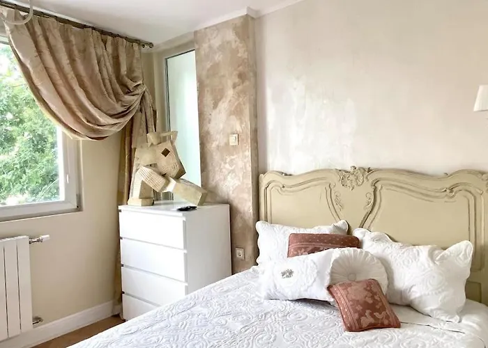 Ellie Soe Free Parking 5 Min To Metro Διαμέρισμα Σόφια