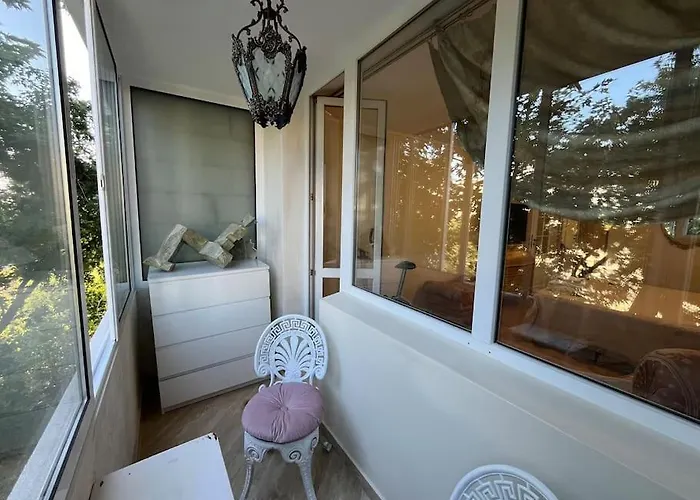 Ellie Soe Free Parking 5 Min To Metro Διαμέρισμα Σόφια