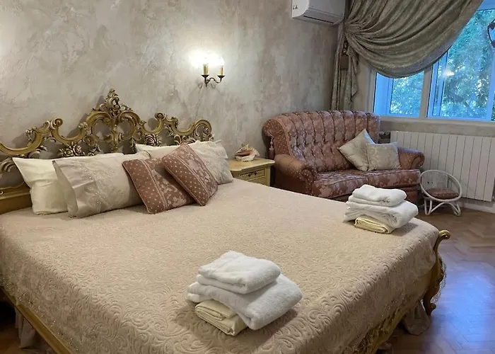 Ellie Soe Free Parking 5 Min To Metro *