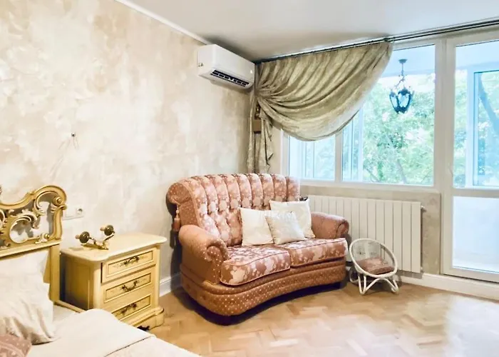 Ellie Soe Free Parking 5 Min To Metro * София