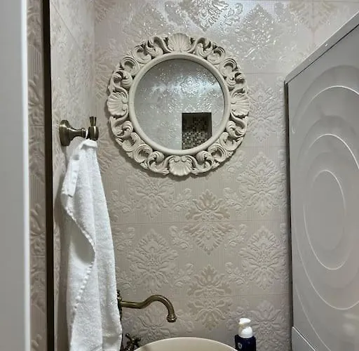 Ellie Soe Free Parking 5 Min To Metro *